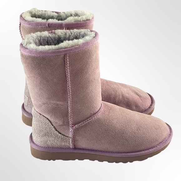 UGG Light Pink Suede Winter Boots in size 6 - Picture 1 of 7